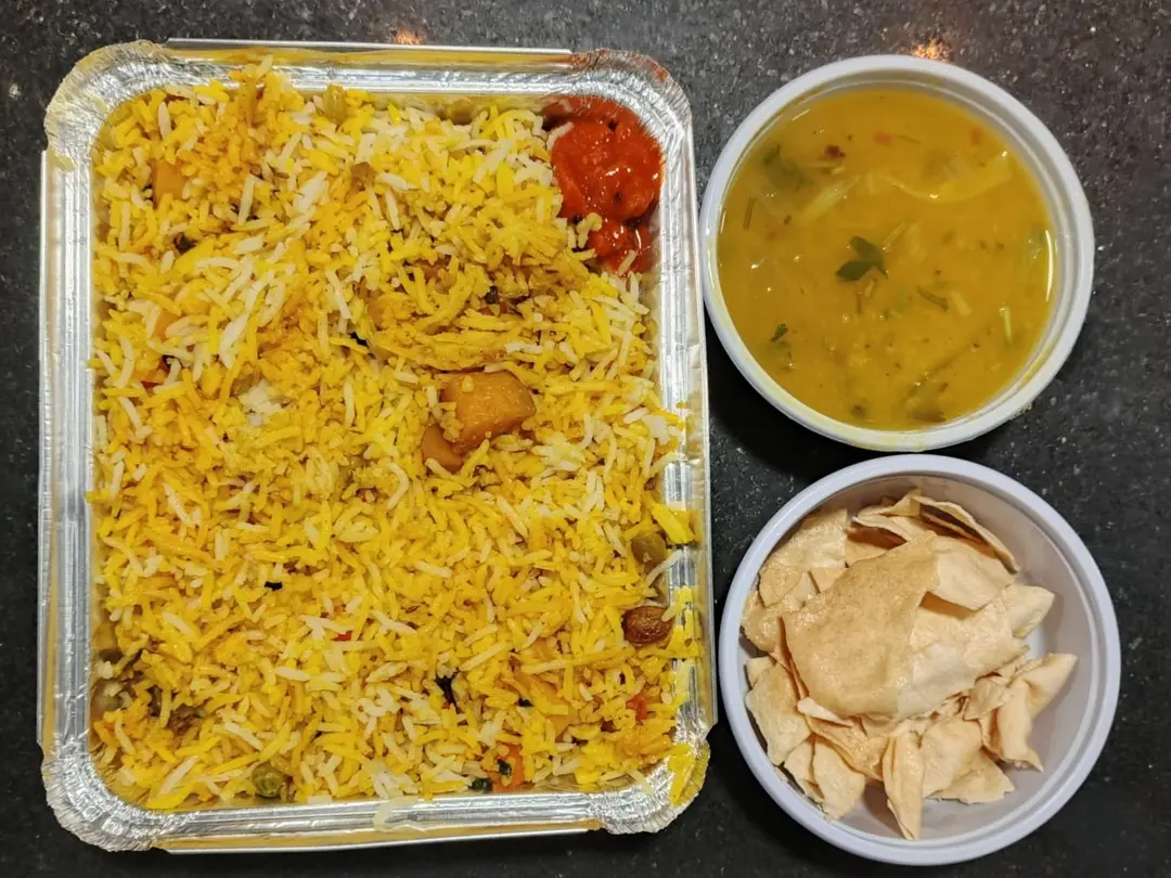 Aromatic Rice with Chicken